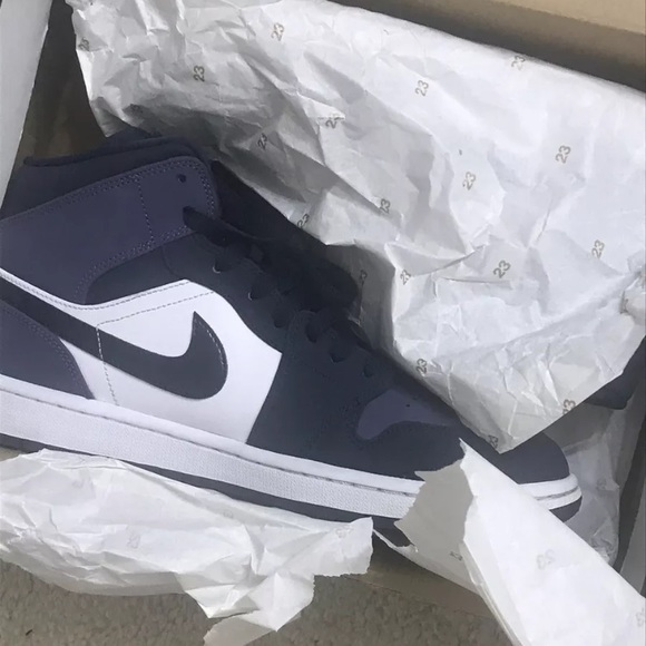 Jordan retro 1 mid obsidian sanded purple size 10 - Picture 6 of 7